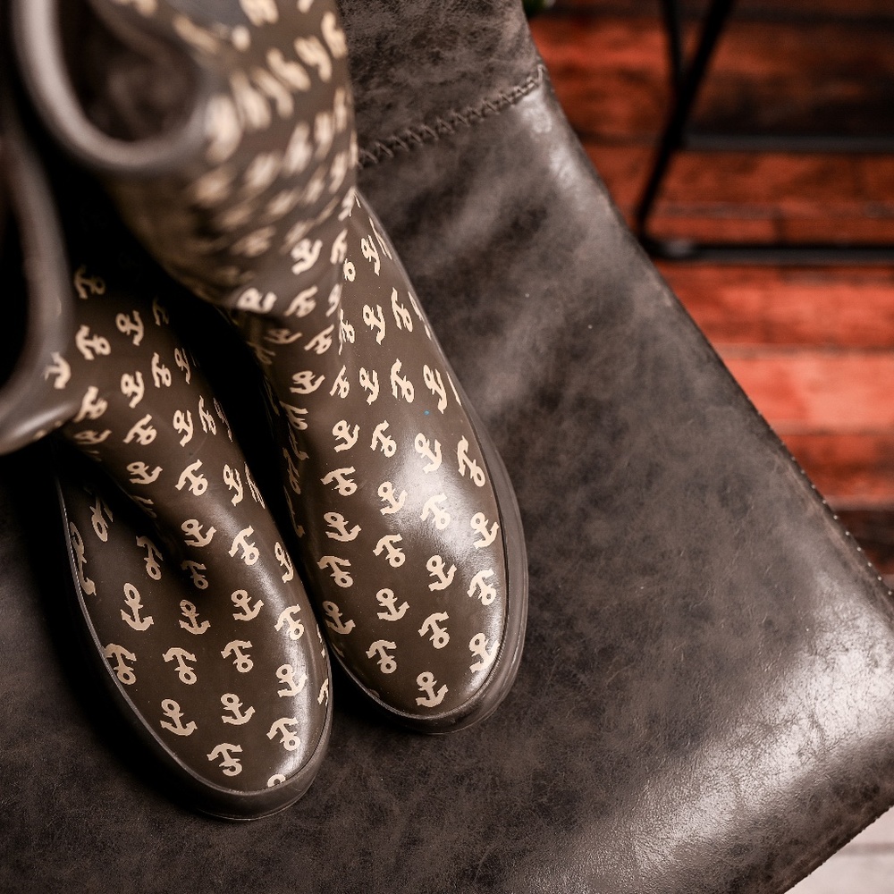 Sperry Anchor Rain Boots, Brand New Size 10 - image 4